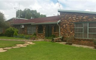 2.1 ha Farm with House in Vereeniging