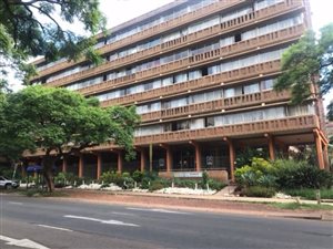 1 Bed Apartment in Muckleneuk