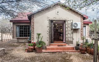 2 Bedroom House in Marloth Park