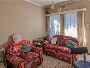4 Bed House in Mineralia