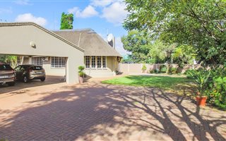 4 Bedroom House in Verwoerdpark