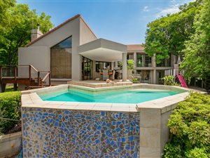 4 Bed House in Dainfern