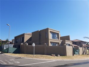 5 Bed House in Bushwillow Park Estate