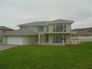 5 Bed House in Lovemore Heights