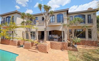 5 Bedroom House in Featherbrooke Estate