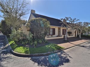 3 Bed House in Tokai
