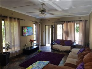 3 Bed House in Arboretum