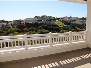3 Bed Apartment in Kindlewood Estate