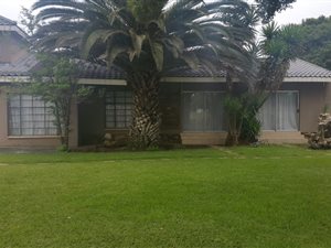 5 Bed House in Neserhof