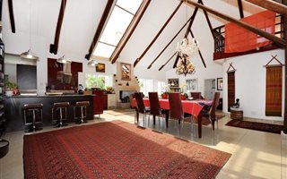 3 Bedroom House in Schoenmakerskop