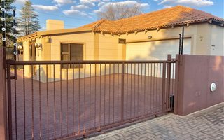 3 Bedroom Townhouse in Carletonville