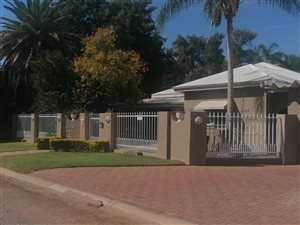 3 Bed House in Middelpos