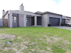 4 Bed House in Kuilsriver