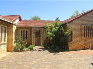3 Bed House in Baillie Park