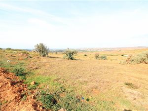 412 m² Land available in Hartenbos