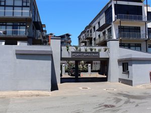 3 Bed Apartment in Point Waterfront
