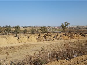 8.5 ha Land available in Diepsloot