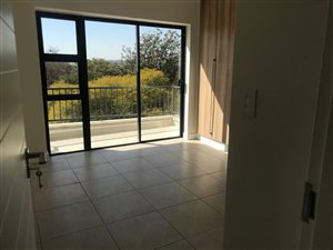 1 Bed Apartment in Linbro Park