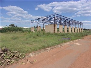 2.7 ha Land available in Heidelberg Central