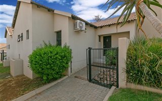 2 Bedroom Townhouse in Kyalami