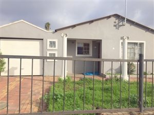 3 Bed House in Matroosfontein