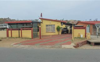 3 Bedroom House in Bluff