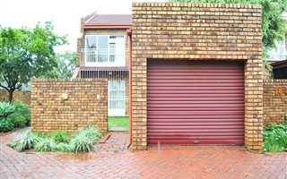 2 Bedroom Townhouse in Dorandia