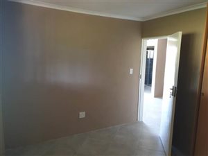 2 Bed Garden Cottage in Bridle Park AH