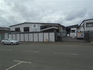 5499 m² Industrial space in Jacobs
