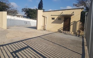 Commercial space in Pinetown Central