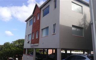 165 m² Commercial space in Windermere