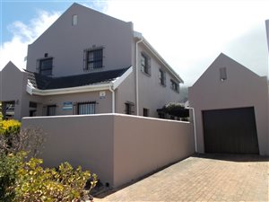 3 Bed House in Fish Hoek