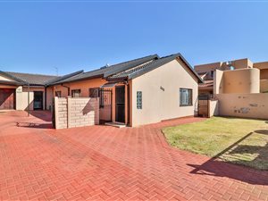 4 Bed House in Lenasia