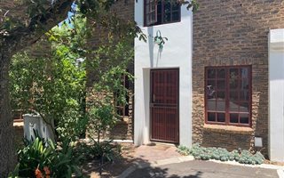 2 Bedroom Duplex in Durbanville Central