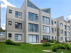 2 Bedroom Apartment in Fourways