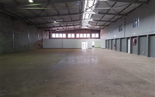 1373 m² Industrial space in Kya Sands