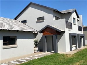 3 Bed House in Zambezi Manor Estate