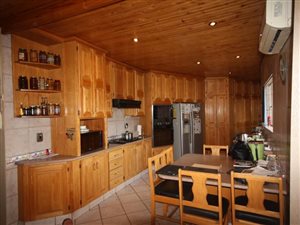 4 Bed House in Vanderbijlpark SW2