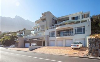 1 Bedroom Apartment in Camps Bay