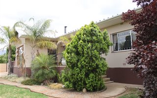3 Bedroom House in Ladismith