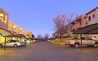 2 Bedroom Apartment in Lephalale (Ellisras)