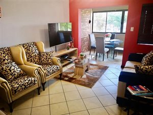 2 Bed Flat in Highveld