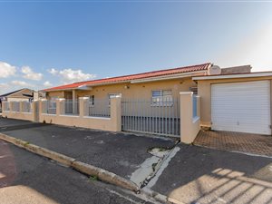 3 Bed House in Glenlily