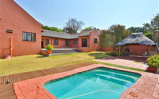 3 Bedroom House in Weltevreden Park