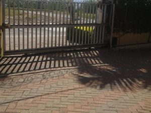 3 Bed House in Springfield Park