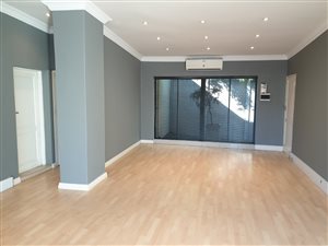 67 m² Office Space in Lyttelton Manor