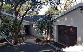 4 Bedroom House in Cowies Hill