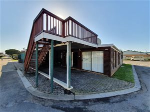 2 Bed Townhouse in Hartenbos Heuwels