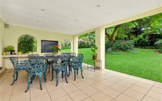 4 Bedroom House in Hurlingham Manor