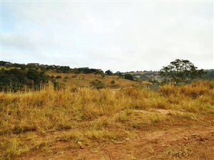 1001 m² Land available in Cotswold Downs Estate